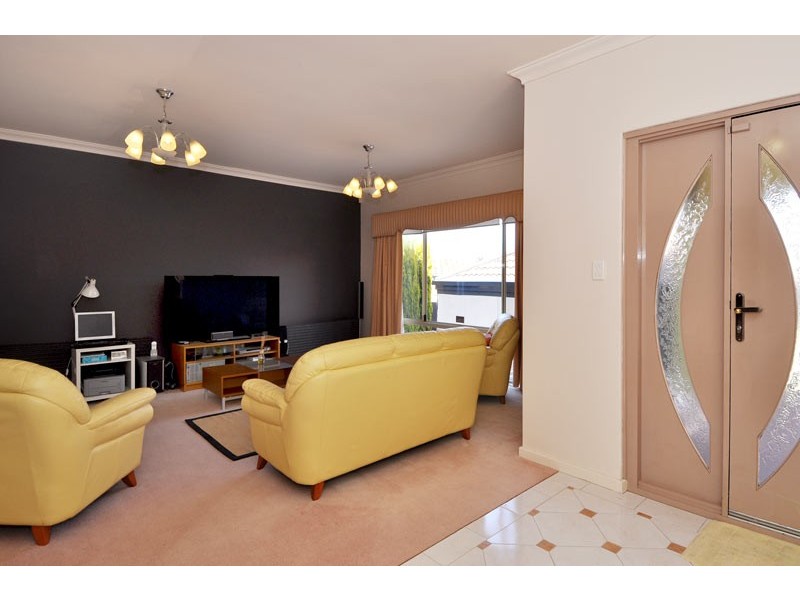 34B Leonora Street, Como WA 6152