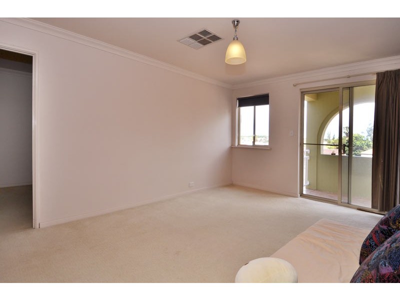 34B Leonora Street, Como WA 6152