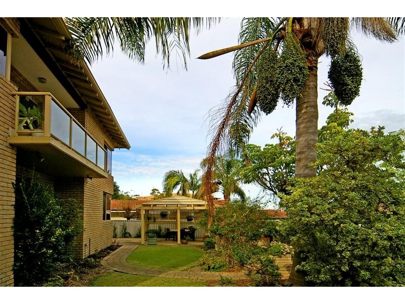 165 Lockhart Street, Como WA 6152