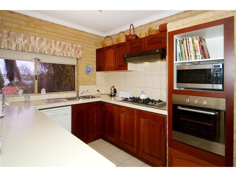 165 Lockhart Street, Como WA 6152