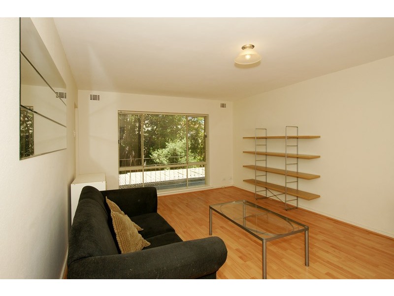 14/4 Comer Street, Como WA 6152