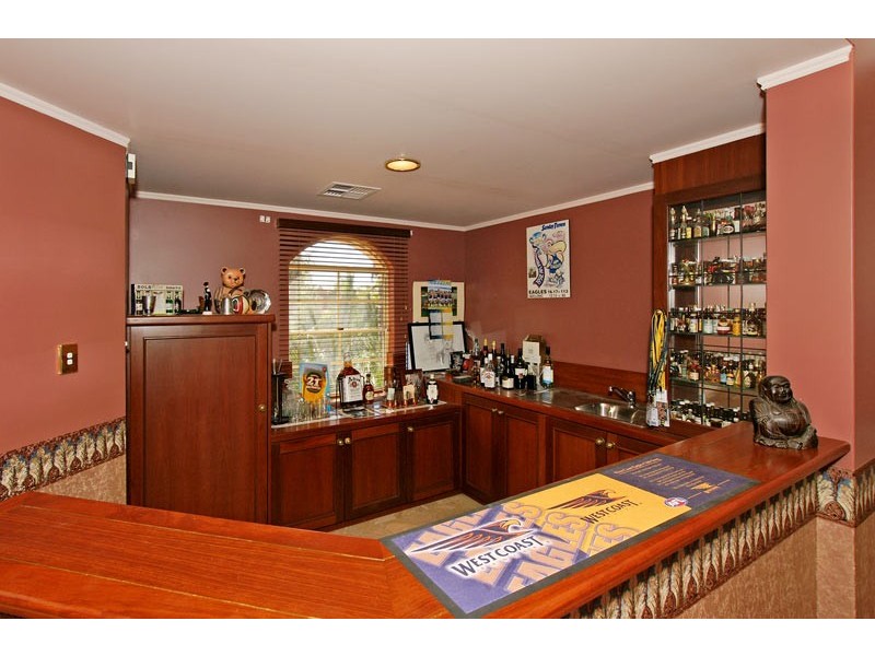 12 Artane Court, Waterford WA 6152