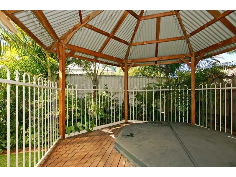 12 Artane Court, Waterford WA 6152