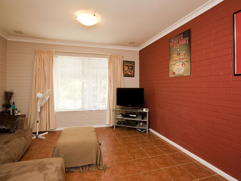 12/22-24 Chester Avenue, Dianella WA 6059