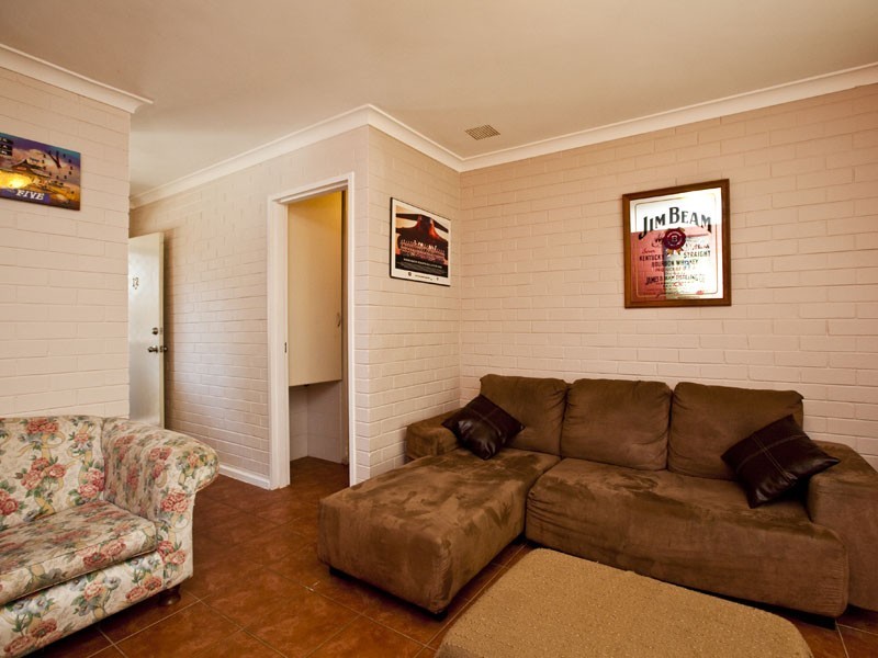 12/22-24 Chester Avenue, Dianella WA 6059