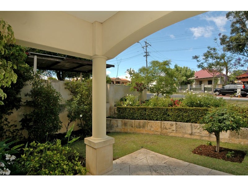 16 Brandon Street, South Perth WA 6151