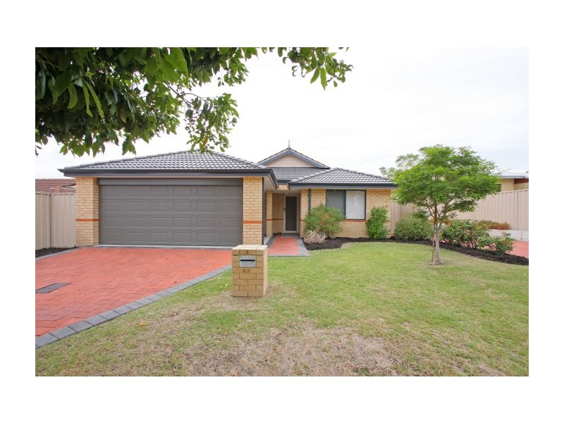 1/2 York Avenue, Bentley WA 6102