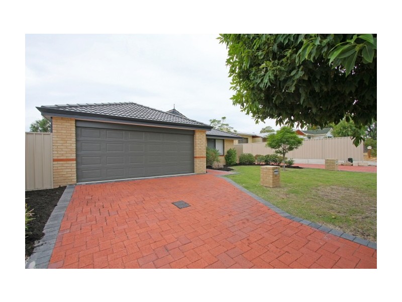 1/2 York Avenue, Bentley WA 6102