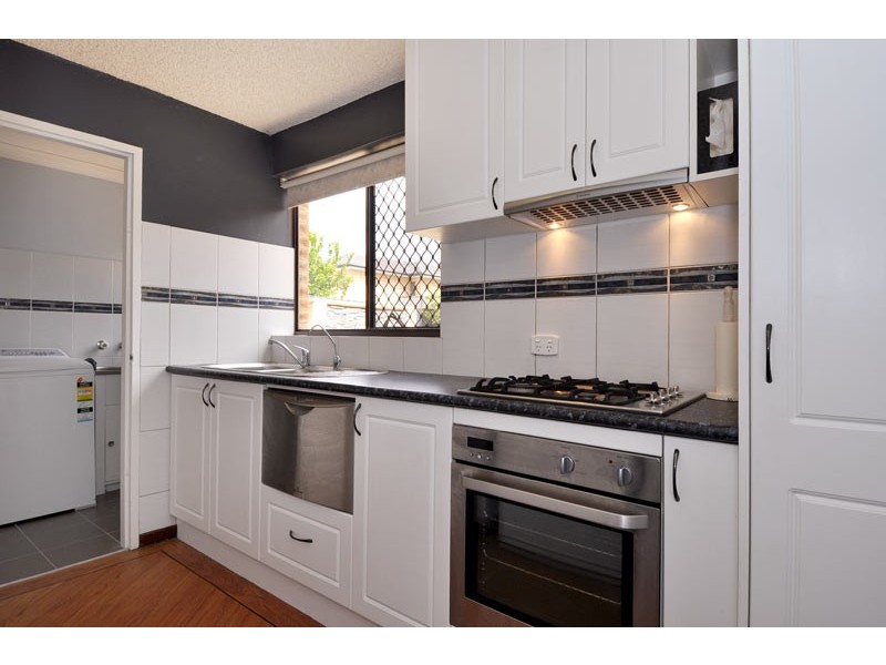 2/30 Hampden Street, South Perth WA 6151