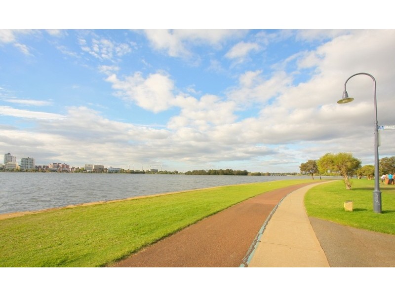 5/2 Manning Terrace, South Perth WA 6151