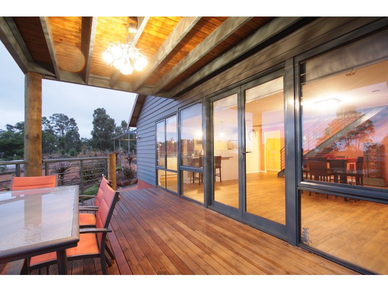 12 Blissett Drive, Bedfordale WA 6112