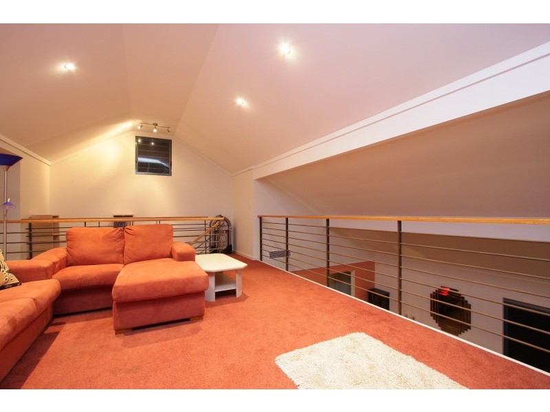 12 Blissett Drive, Bedfordale WA 6112