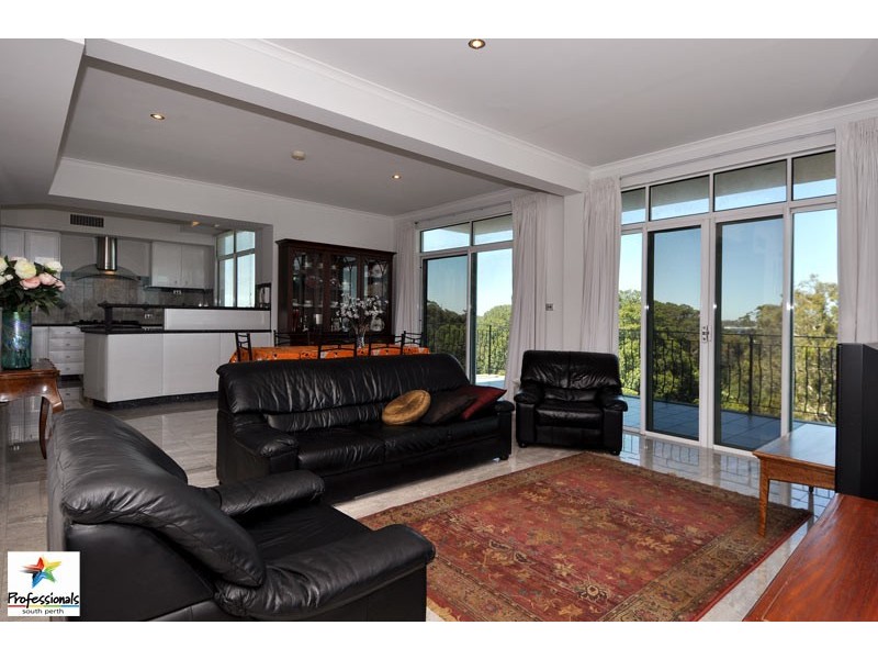 7/146 Mill Point Road, South Perth WA 6151