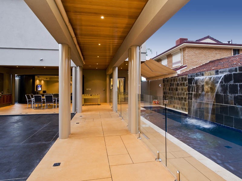 331 Mill Point Rd, South Perth WA 6151