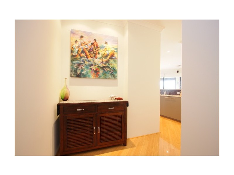 9/10 Marina Dve, Ascot WA 6104