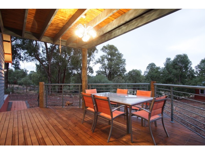 12 Blissett Drive, Bedfordale WA 6112