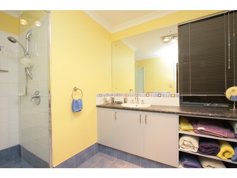 12 Blissett Drive, Bedfordale WA 6112