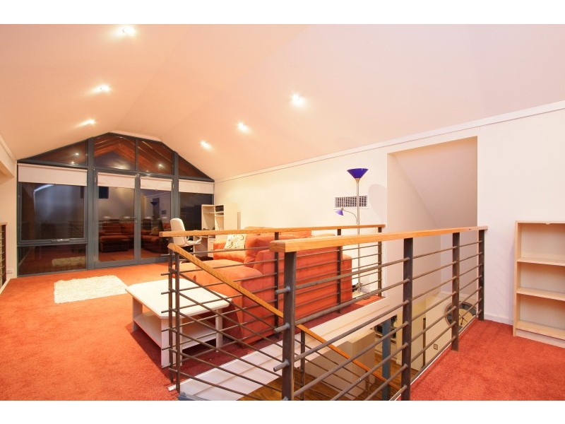 12 Blissett Drive, Bedfordale WA 6112