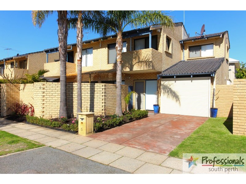 5/5  Cale Street, Como WA 6152