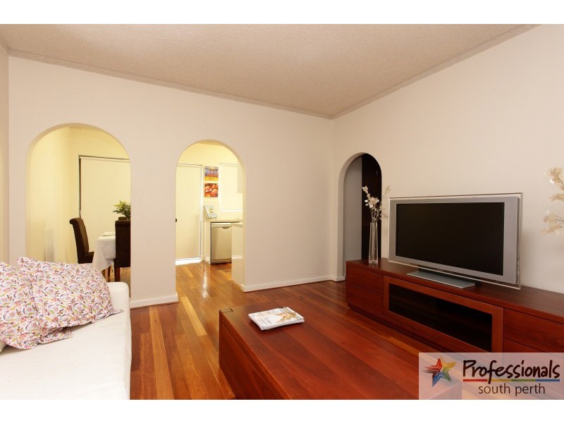 5/5  Cale Street, Como WA 6152