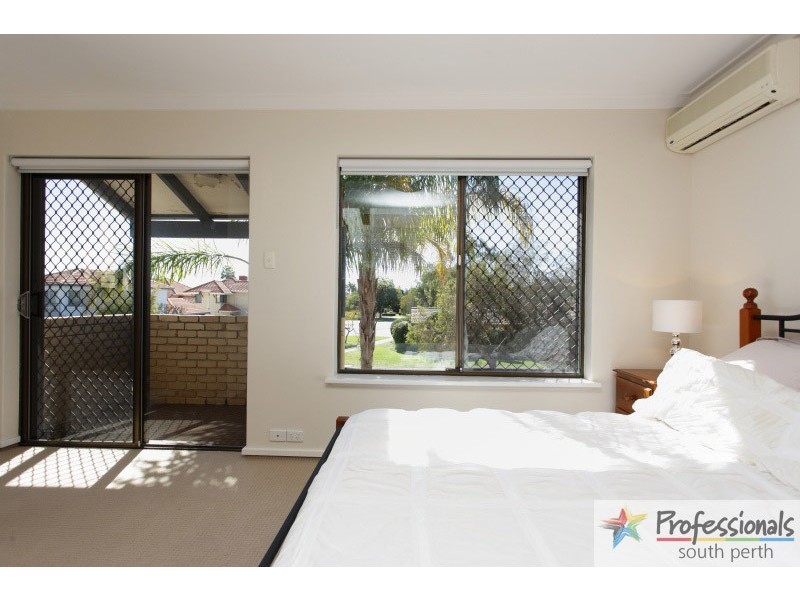 5/5  Cale Street, Como WA 6152