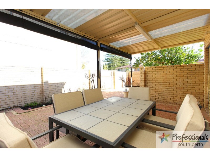 5/5  Cale Street, Como WA 6152