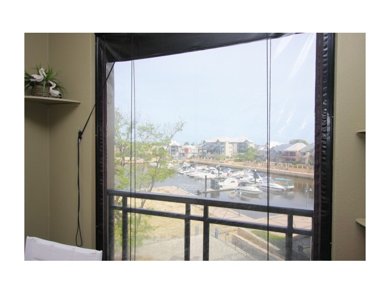 9/10 Marina Drive, Ascot WA 6104