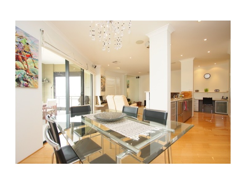 9/10 Marina Drive, South Perth WA 6151