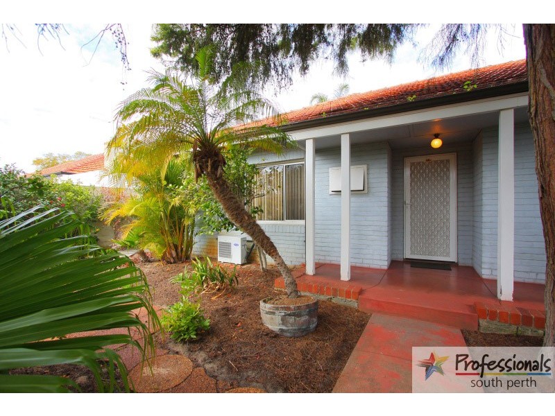113 Manning Road, Manning WA 6152