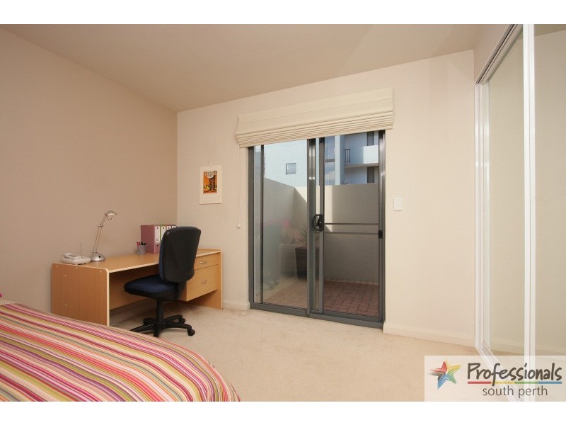 8/25 Melville Parade, South Perth WA 6151