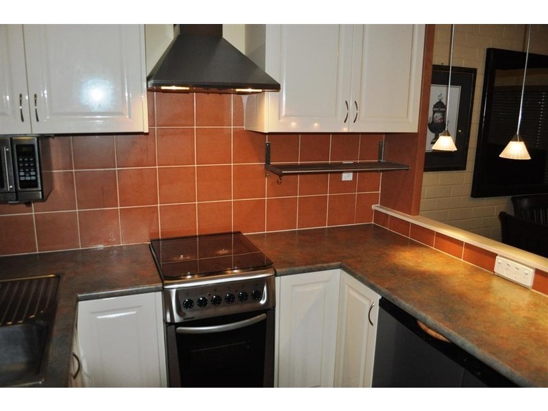 18/22 Chester Avenue, Dianella WA 6059