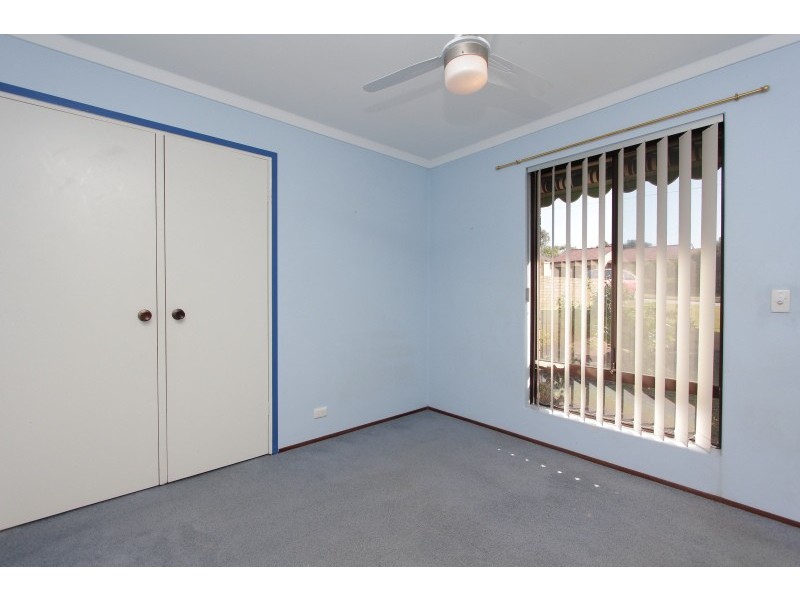 6 Barrow Crescent, Shelley WA 6148