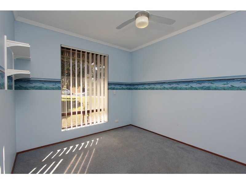 6 Barrow Crescent, Shelley WA 6148