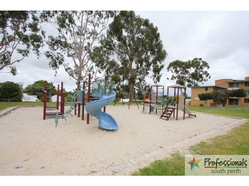 13/55-57 King George Street, Victoria Park WA 6100