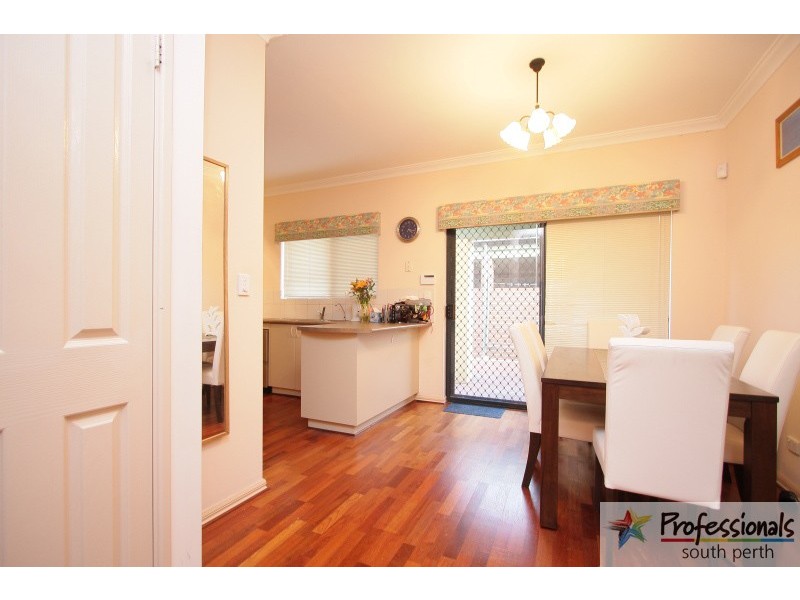 2/155 Marmion Street, Fremantle WA 6160