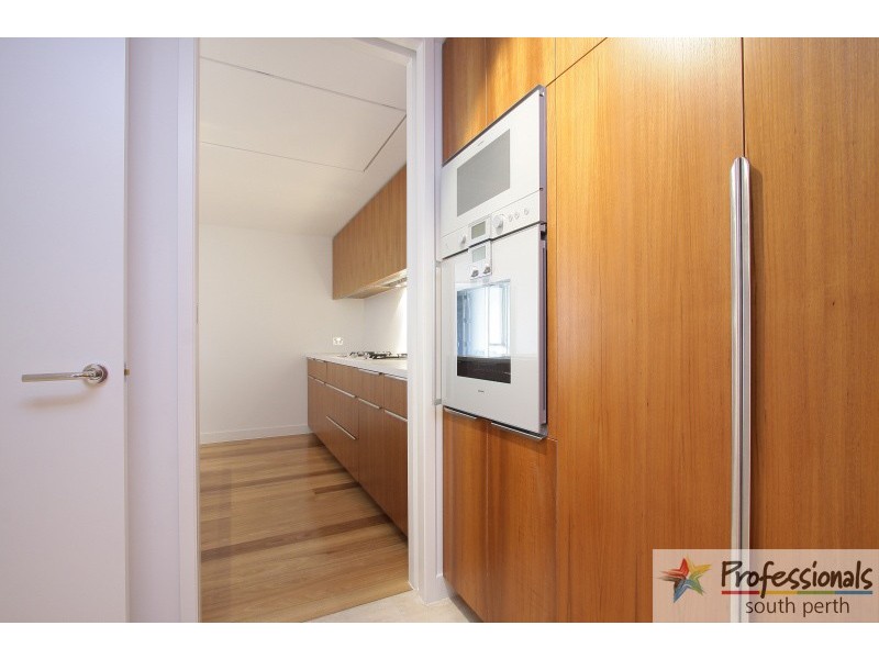 42/2 Leighton Beach Boulevard, North Fremantle WA 6159