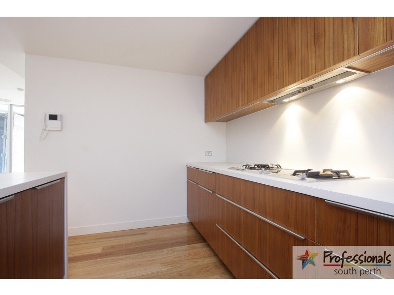 42/2 Leighton Beach Boulevard, North Fremantle WA 6159