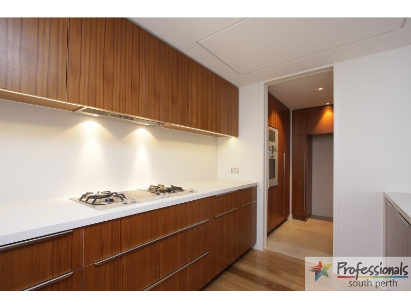 42/2 Leighton Beach Boulevard, North Fremantle WA 6159