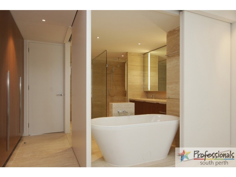 42/2 Leighton Beach Boulevard, North Fremantle WA 6159