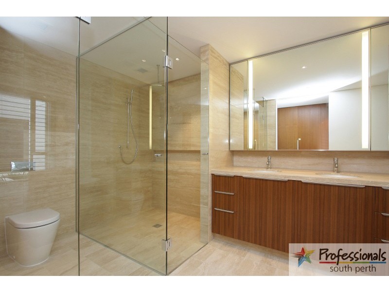 42/2 Leighton Beach Boulevard, North Fremantle WA 6159