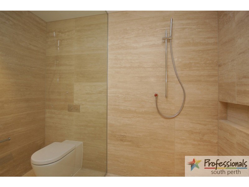 42/2 Leighton Beach Boulevard, North Fremantle WA 6159