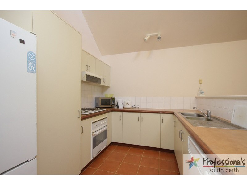 2/87 McMaster Street, Victoria Park WA 6100