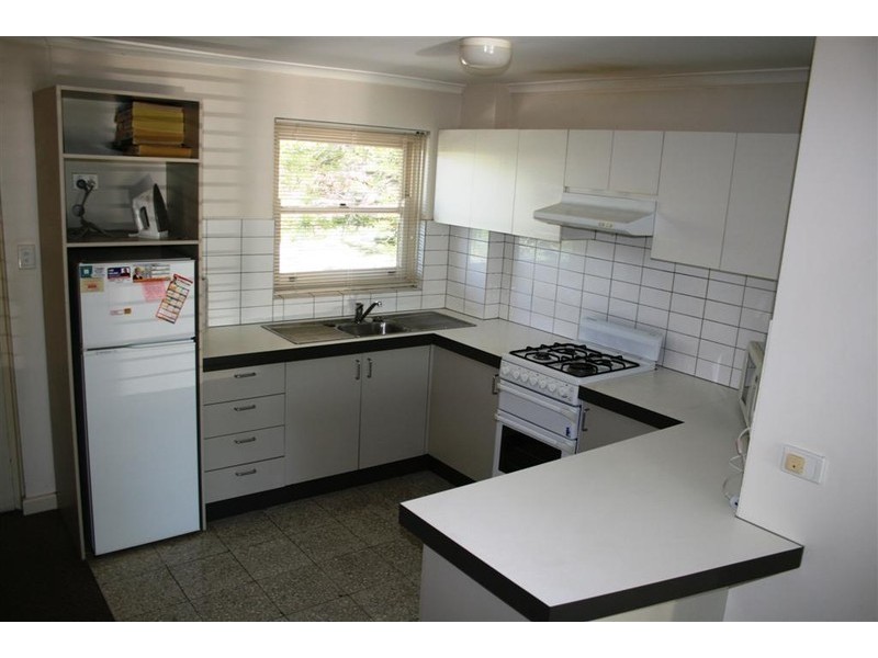7/106 McDonald Street, Como WA 6152