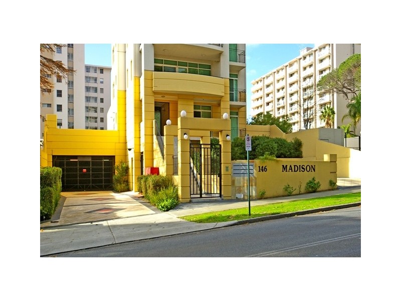 2/146 Mill Point Road, South Perth WA 6151