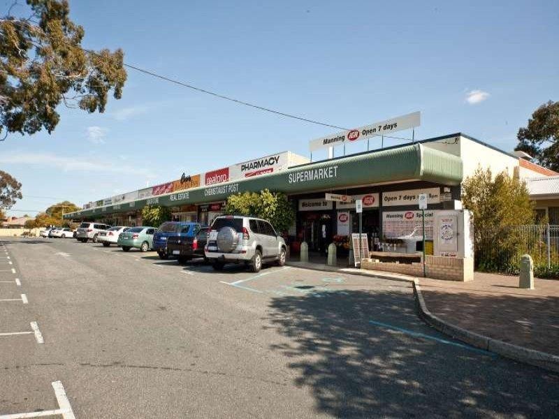 1 Henning Crescent, Manning WA 6152