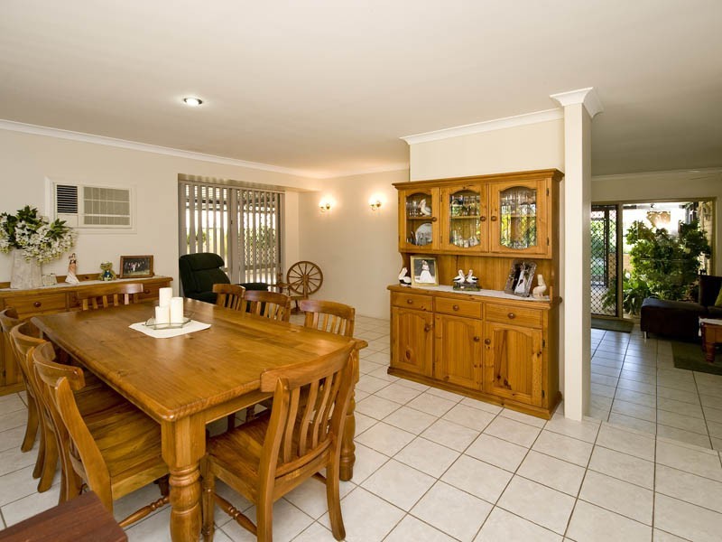 6 Honeyeater Glade, Huntingdale WA 6110