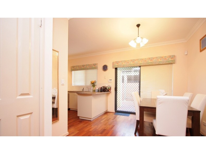 2/155 Marmion Street, Fremantle WA 6160