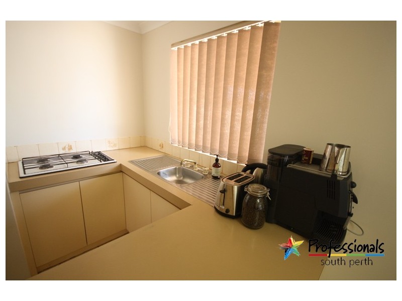 10 Jarman Avenue, Manning WA 6152