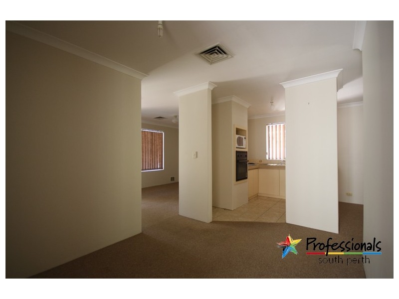 10 Jarman Avenue, Manning WA 6152