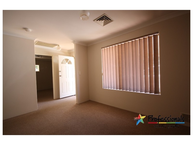 10 Jarman Avenue, Manning WA 6152
